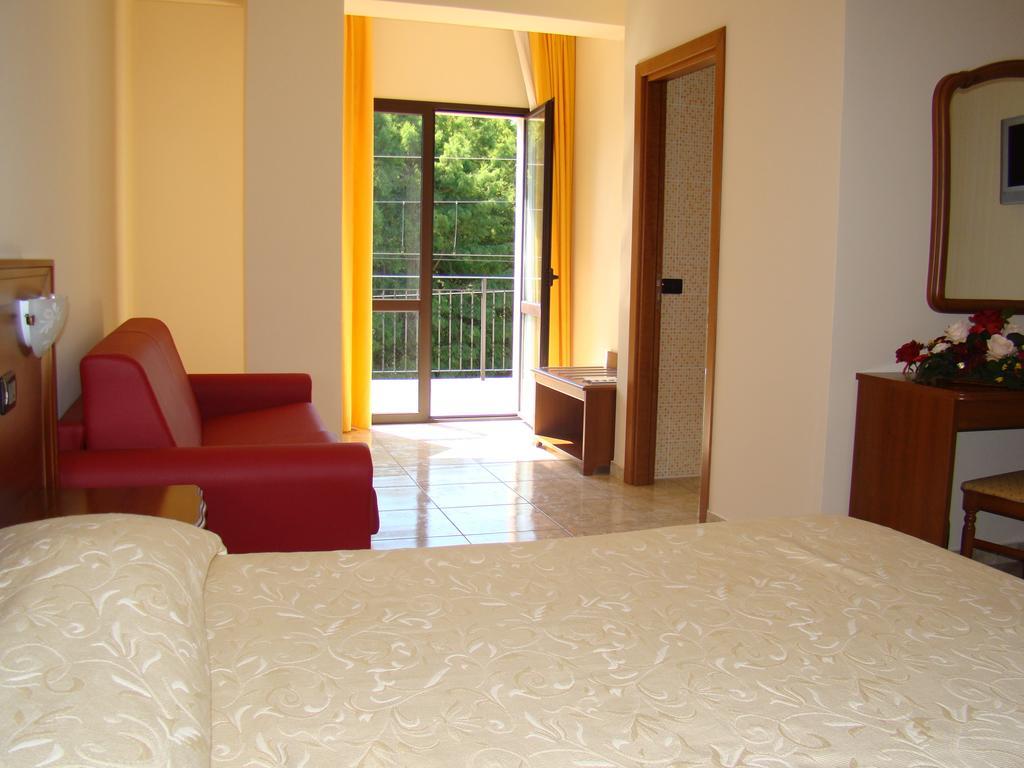 Hotel Ristorante111 Villapiana Room photo